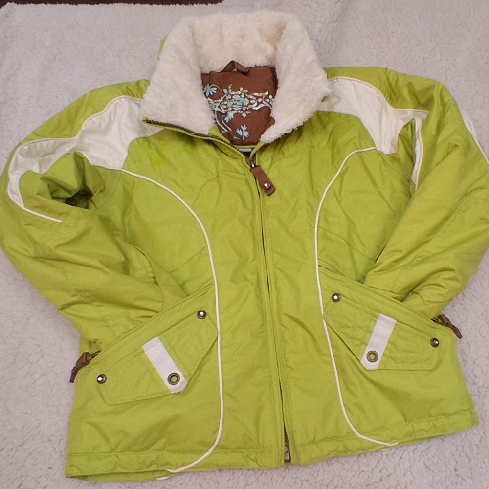 Obermeyer Ski Super cute yet incredibly functional!!